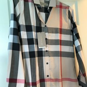 NWT!❤️Authentic Burberry Check Slim Fit Button Down Shirt